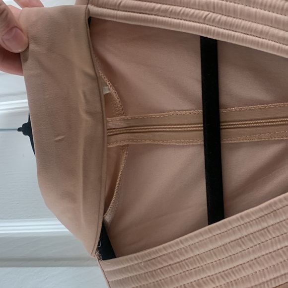 Gorgeous Cream/Peach Long Sleeve Dress - Picture 5 of 13